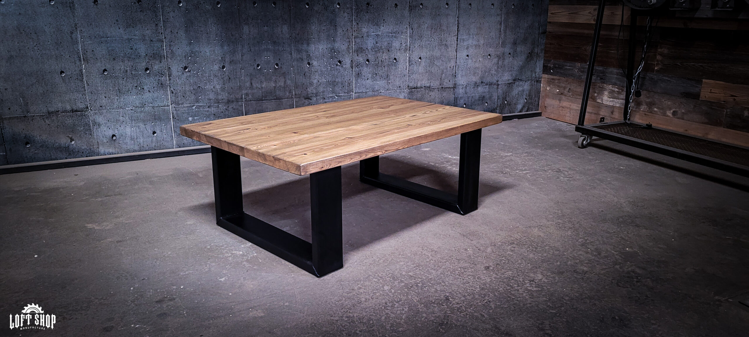 20221123_105515 Loft coffee table COFFEE BREAK - Image 1