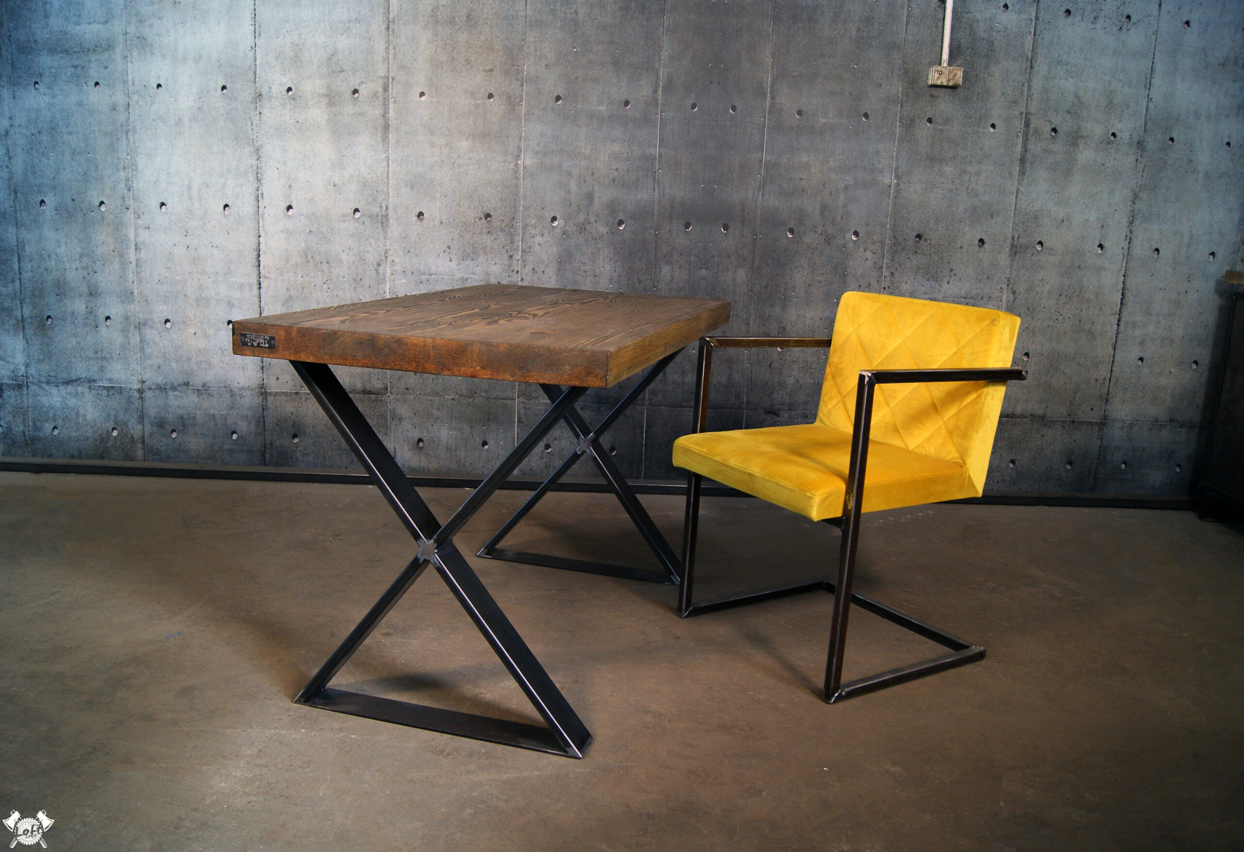 SONY DSC Desk X Frame LIGHT office table - Image 1