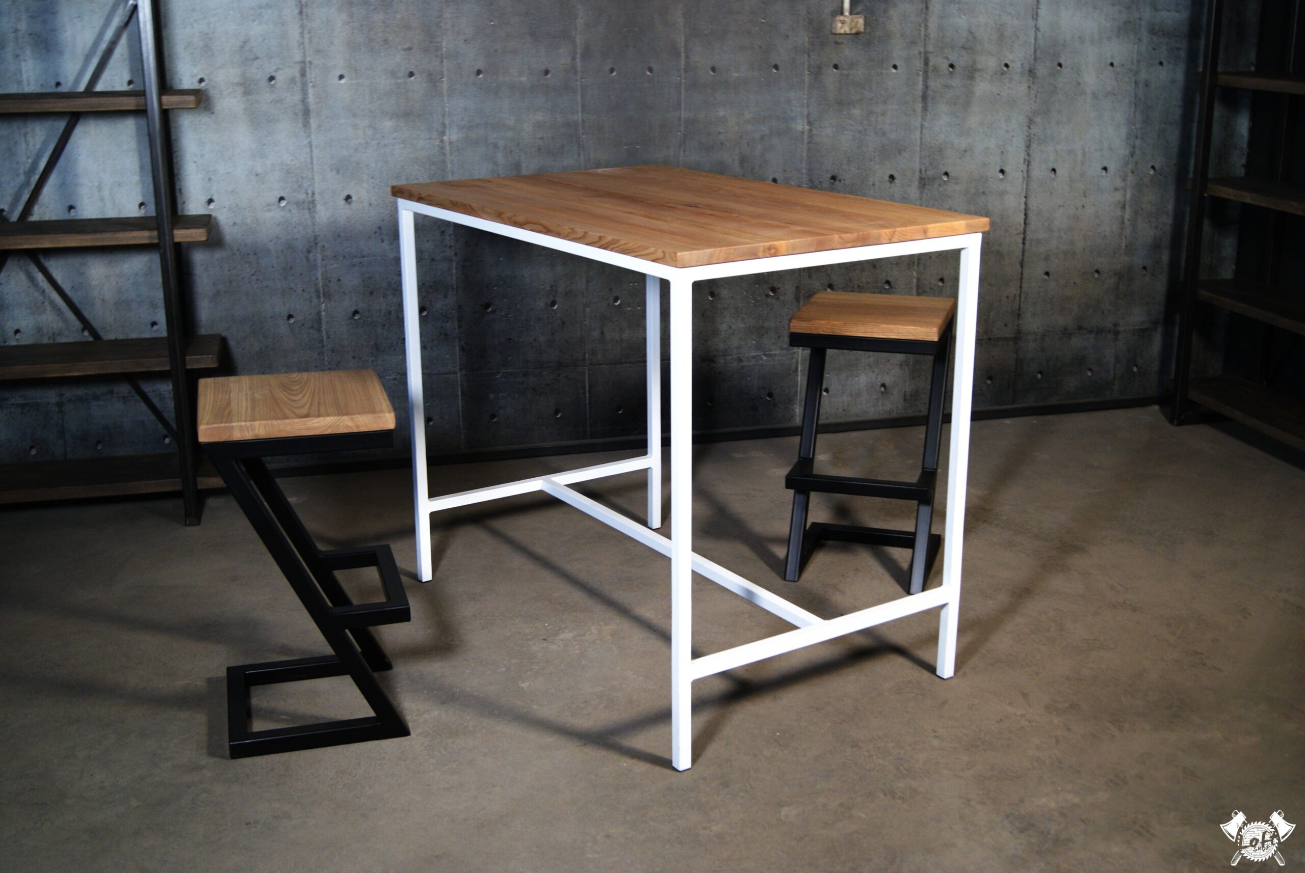 o_1 Loft bar table ONE SHOT - Image 1